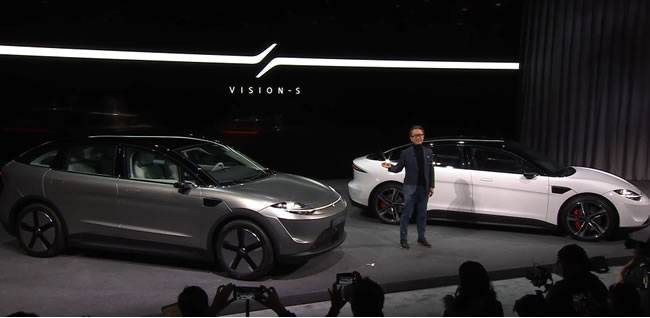 吉田宪一郎展示新款SUV原型车 吉田宪一郎展示新款SUV原型车