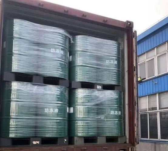 ▲ 发往印尼五菱的集装箱