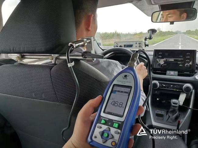 实车试验场中噪声路以及噪声振动测试道路(NVH道)有多种路面来还原日常驾驶中的路况，让舒适和静音*的评价结果更全面