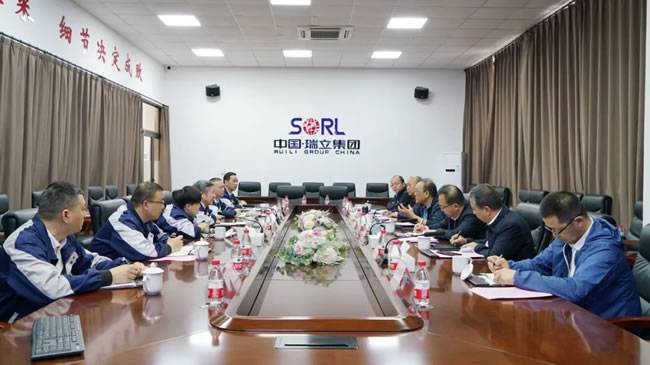 座谈会现场 座谈会现场