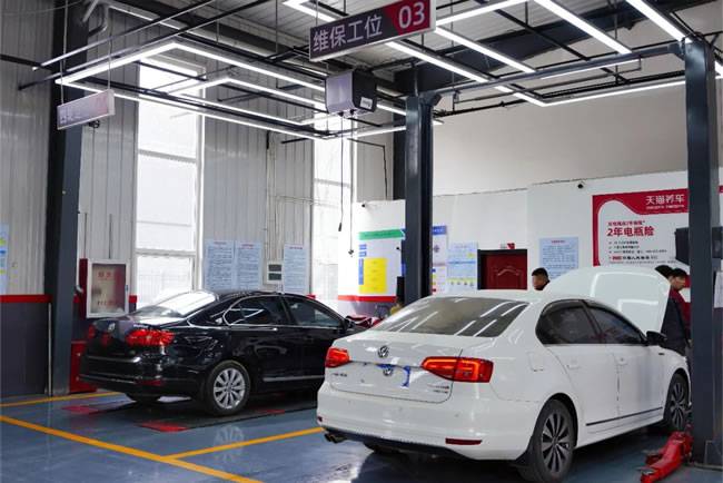  天猫养车辛集澳森大街店宽敞、大气的环境