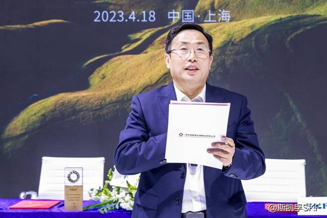 中材高新材料股份有限公司董事长张伟儒 中材高新材料股份有限公司董事长张伟儒