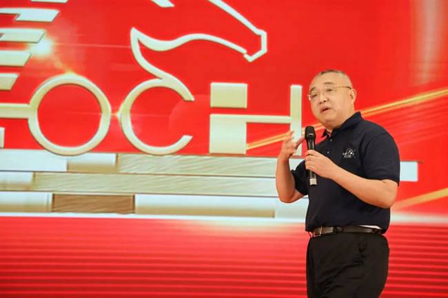 ▲理士国际董事会主席董李博士致辞