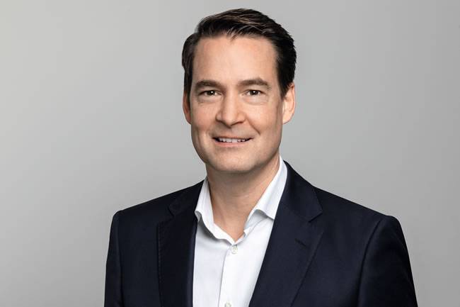 采埃孚集团董事斯蒂芬·冯·舒克曼