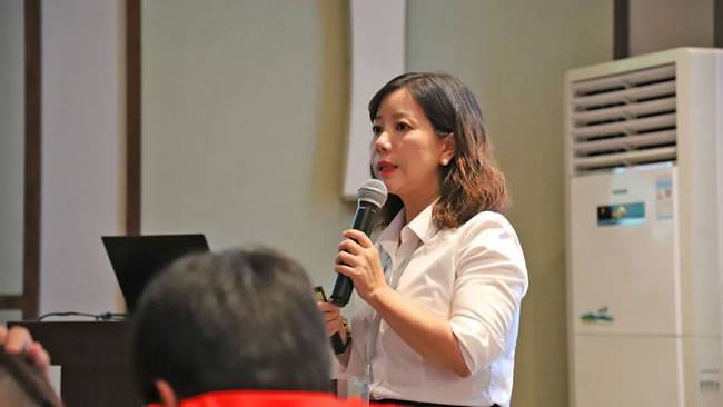 贺安安女士  泰明顿新渠道部门销售经理