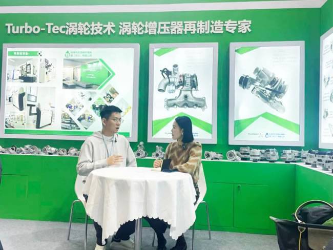 ▎特博再制造 艾朝辉(左)